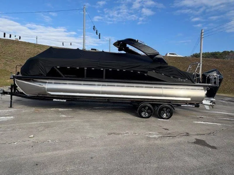 Slide: The Image of Harris Grand Mariner 270 SLDDH 2025 - 81