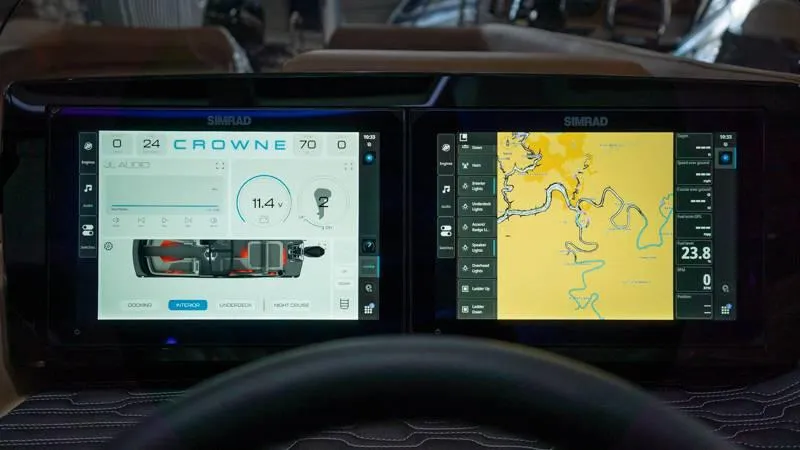 Slide: The Image of Harris Crowne 250 SL 2025 - 44