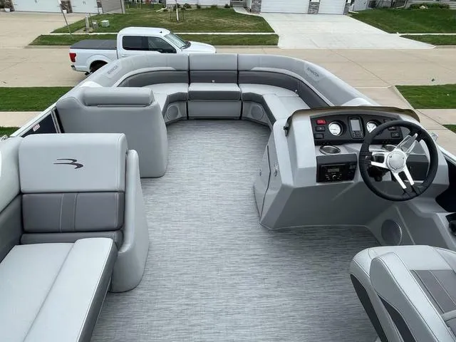 Slide: The Image of Bennington 23 SSBX 2022 - 8