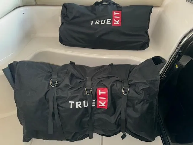 Slide: The Image of Tiara 4300 Sovran 2007 - 89