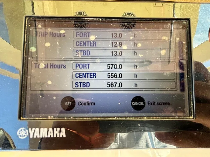 Slide: The Image of Yamaha engine display showing trip and total hours for 2016 Scout 350 LXF. - 13