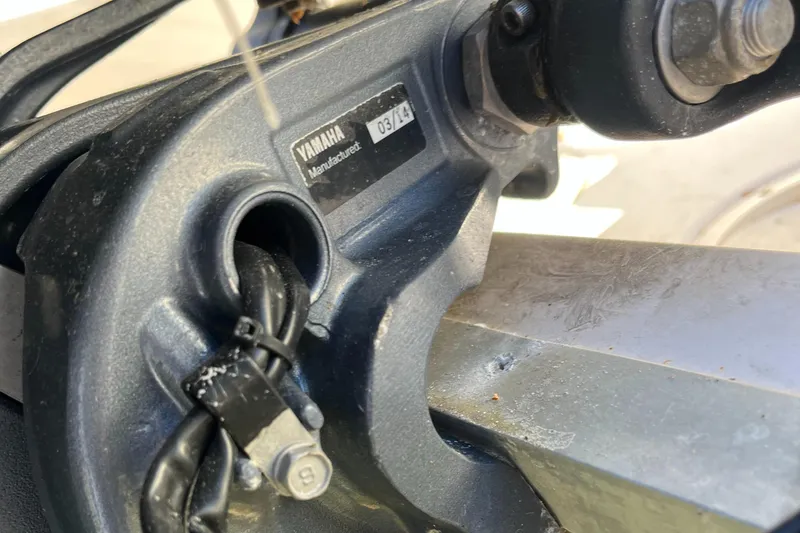 Slide: The Image of Grady-White Express 330 2003 - 57