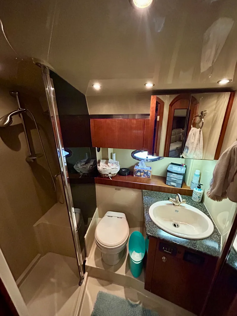 Slide: The Image of Cruisers Yachts 420 Express 2005 - 12