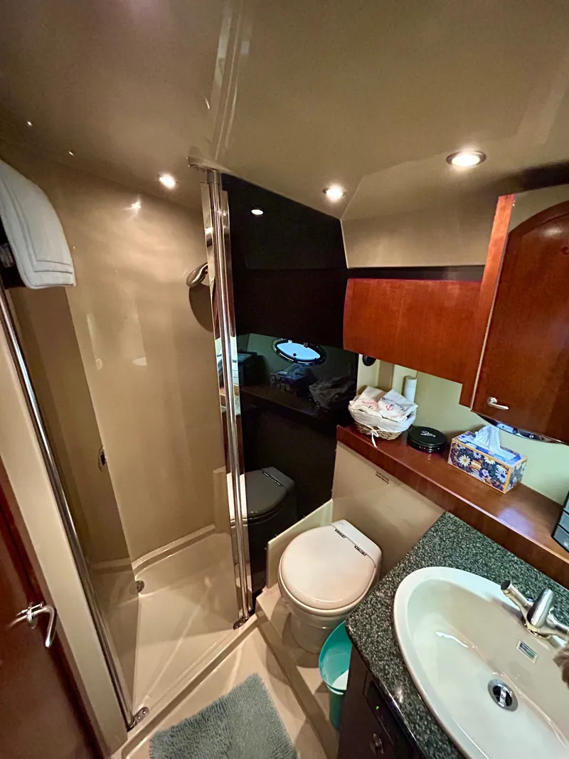 Slide: The Image of Cruisers Yachts 420 Express 2005 - 13