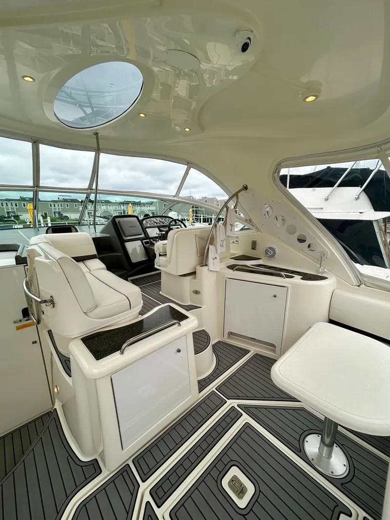Slide: The Image of Cruisers Yachts 420 Express 2005 - 2