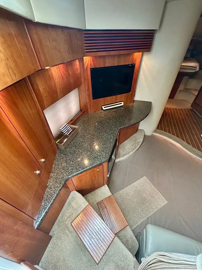 Slide: The Image of Cruisers Yachts 420 Express 2005 - 6