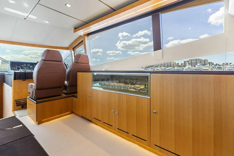 Slide: The Image of 2015 Dyna 60 Motor Yacht 'Wanderlust' - 15