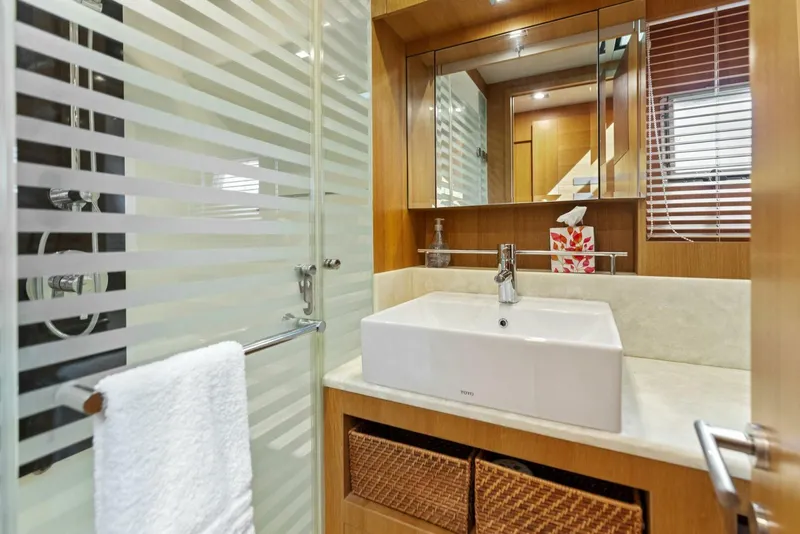 Slide: The Image of 2015 Dyna 60 Motor Yacht 'Wanderlust' - 37