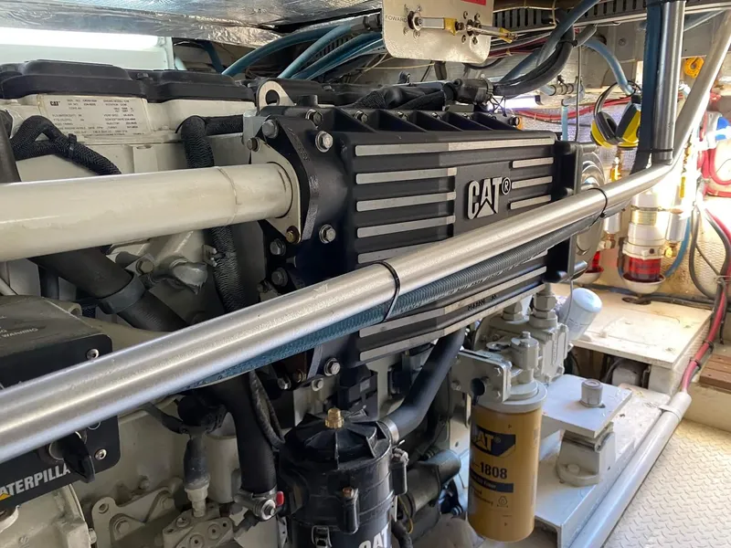 Slide: The Image of Engine room of 1992 Henriques 50 Sportfisherman with CAT machinery. - 28