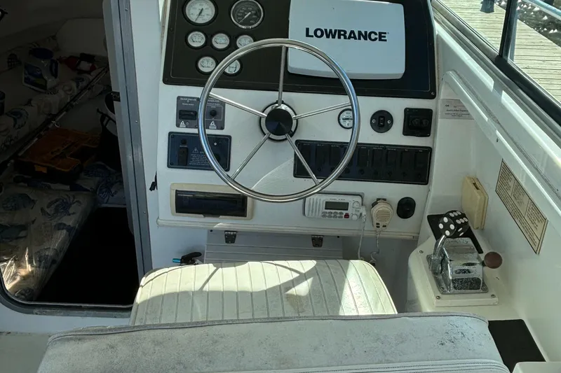 Slide: The Image of 2000 Sport-Craft - 6