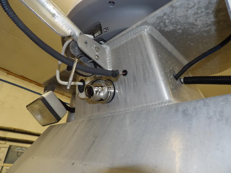 Slide: The Image of Close-up of 2005 SAFE Boats Defender 25 equipment and wiring. - 40