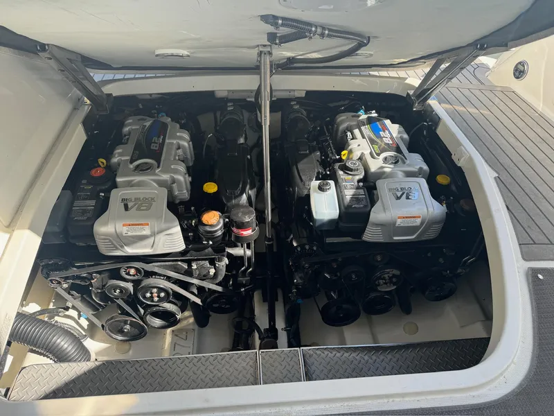 Slide: The Image of 2017 Formula 400 Super Sport boat engines, dual V8 configuration. - 13