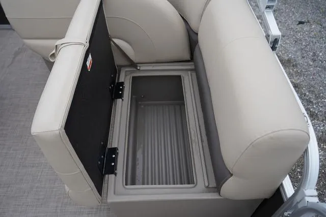 Slide: The Image of Sun Tracker Party Barge 18 2025 - 12