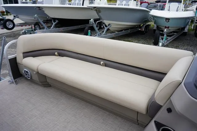 Slide: The Image of Sun Tracker Party Barge 18 2025 - 15