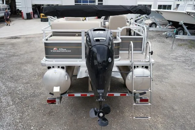 Slide: The Image of Sun Tracker Party Barge 18 2025 - 19