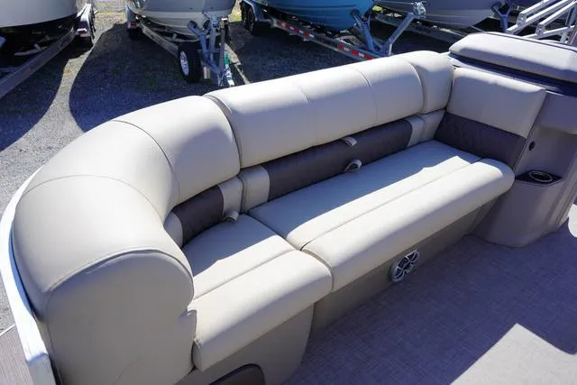 Slide: The Image of Sun Tracker 20 Party Barge 2025 - 6