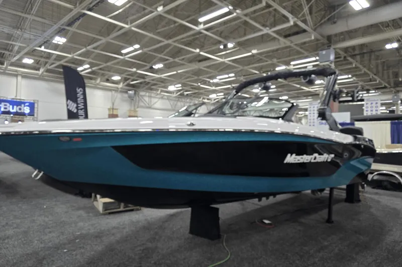 Slide: The Image of MasterCraft XT23 2025 - 1