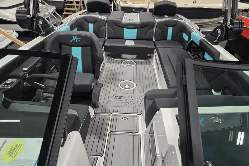 Slide: The Image of MasterCraft XT23 2025 - 11