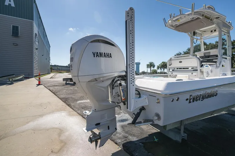 Slide: The Image of Everglades 243CC 2023 - 121