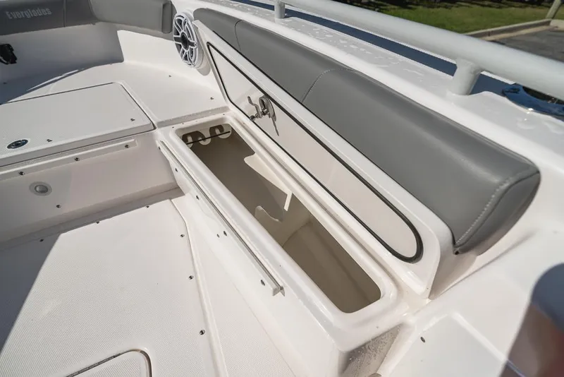 Slide: The Image of Everglades 243CC 2023 - 91