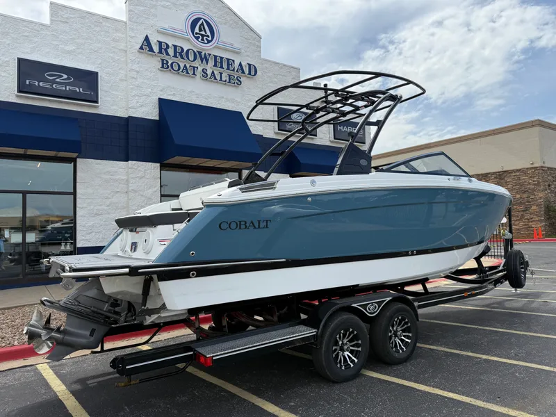 Slide: The Image of Cobalt R8 2025 - 8