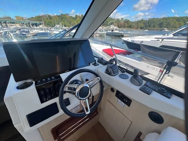 Slide: The Image of Regal 38 Fly 2023 - 7