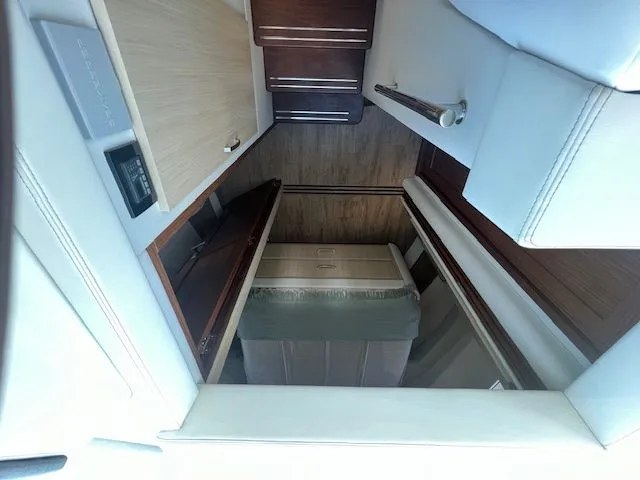 Slide: The Image of Regal 38 Fly 2023 - 9