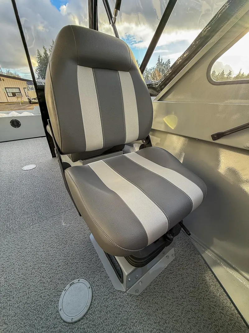 Slide: The Image of Hewescraft 180 Sportsman 2026 - 10