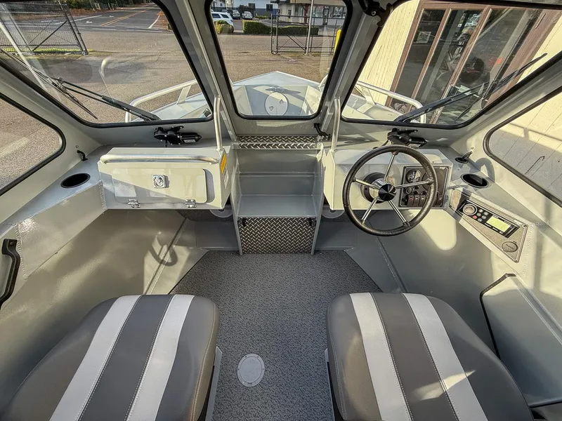 Slide: The Image of Hewescraft 180 Sportsman 2026 - 8