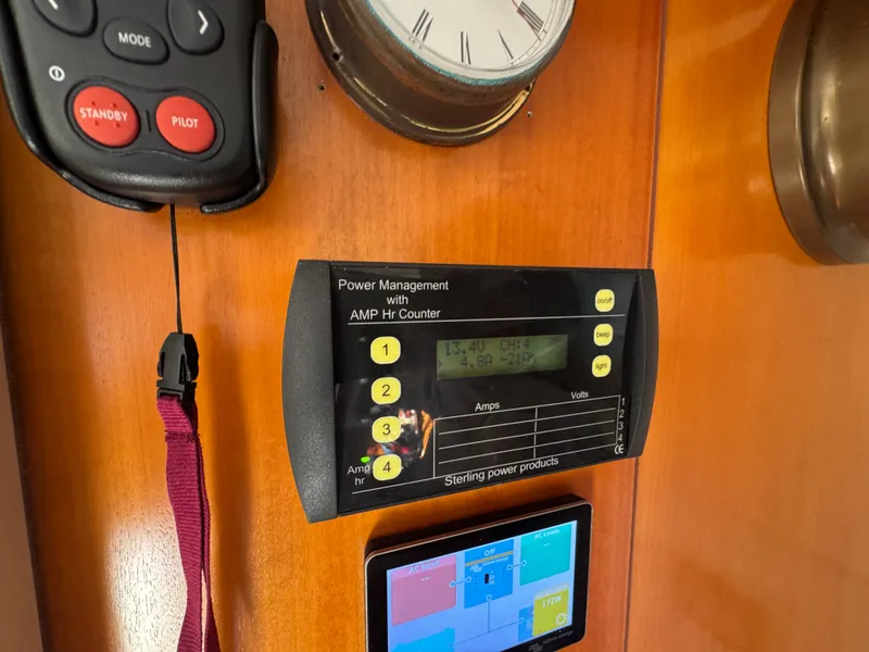 Slide: The Image of Power management system on 2001 Lagoon 410 yacht interior. - 39