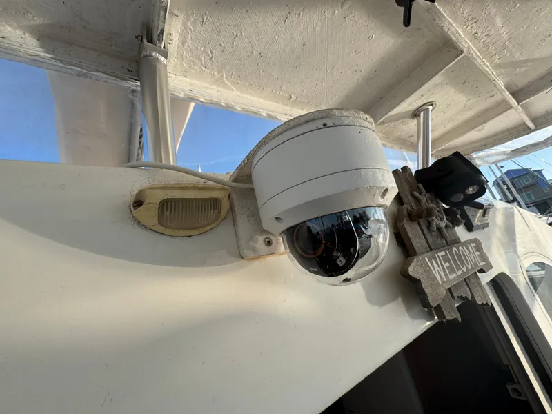 Slide: The Image of Lagoon 410 2001 - 69