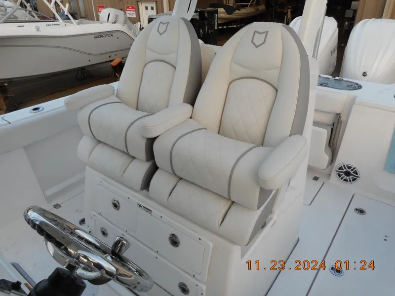 Slide: The Image of Helm Bucket Seats - 23