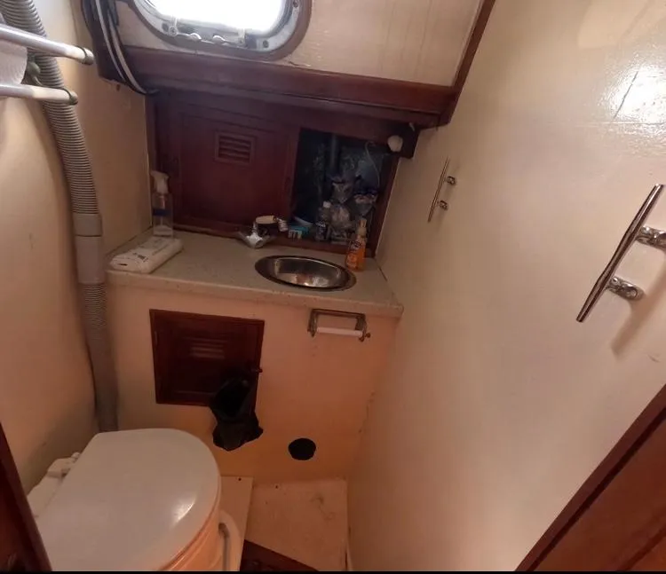 Slide: The Image of 1972 Cheoy Lee Luders 36 yacht bathroom with sink and toilet. - 40