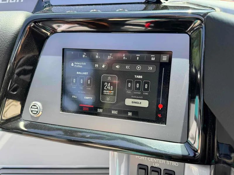 Slide: The Image of MasterCraft NXT22 2025 - 12