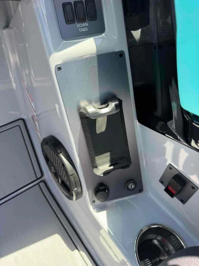 Slide: The Image of MasterCraft NXT22 2025 - 13