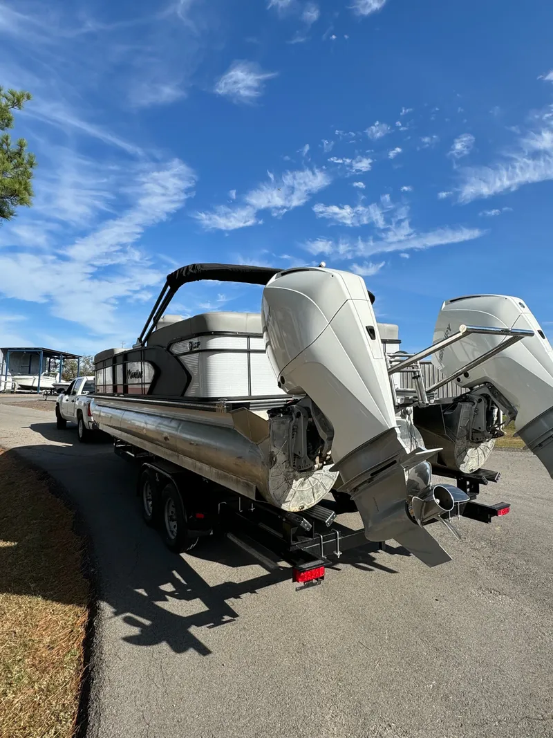 Slide: The Image of Manitou Encore 2022 - 3