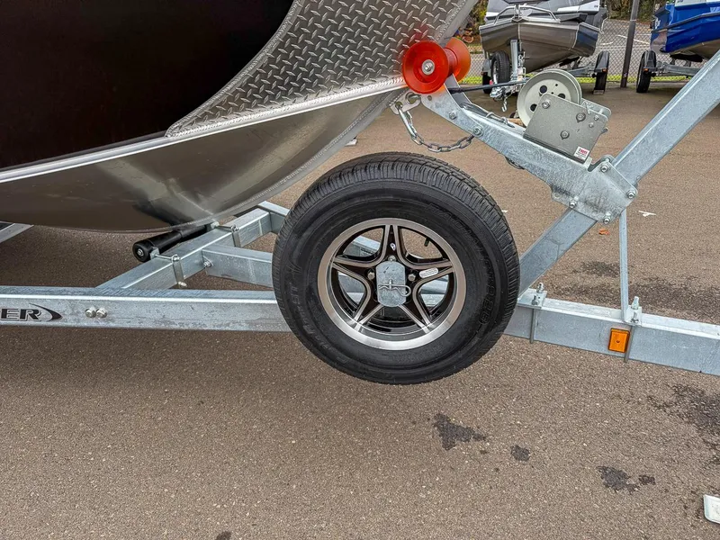 Slide: The Image of Hewescraft 220 Ocean Pro HT 2025 - 23