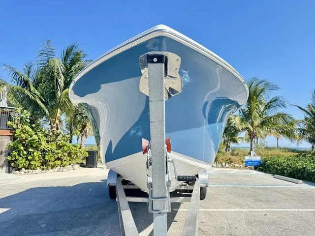 Slide: The Image of Sea Pro 242 Sport CC 242CC Center Console 242Sport 2025 - 21