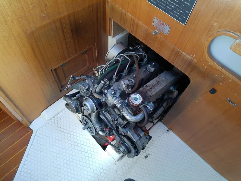 Slide: The Image of Catalina 36 MkII 1995 - 53