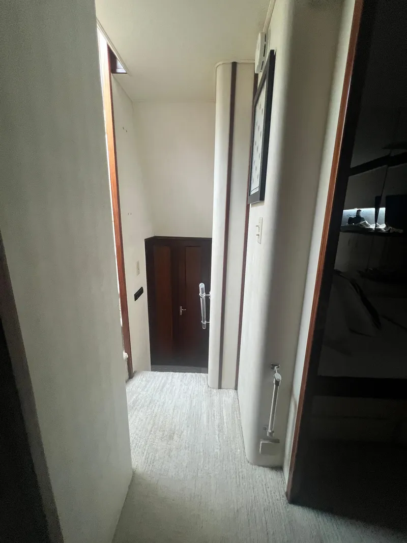 Slide: The Image of Hatteras 70 Cockpit Motor Yacht 1990 - 79