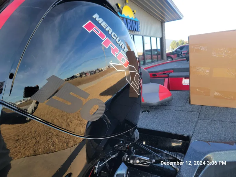 Slide: The Image of Mercury Pro XS 150 engine on Nitro Z18 boat, December 2024. - 5