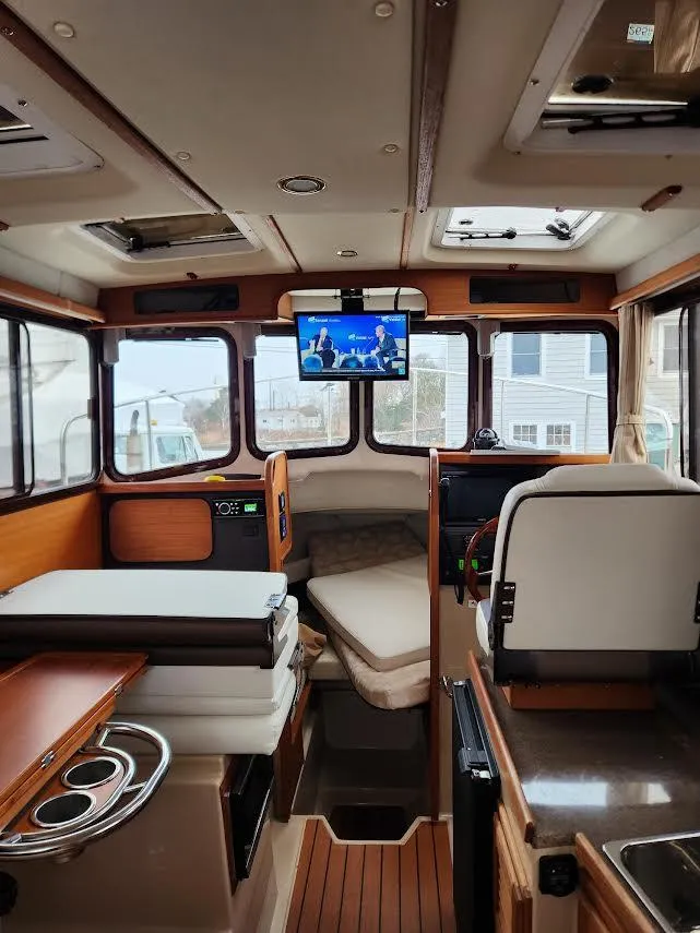 Slide: The Image of Windshield - 10