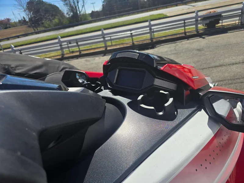 Slide: The Image of 2021 Yamaha WaveRunner FX Limited SVHO dashboard and controls in outdoor setting. - 10