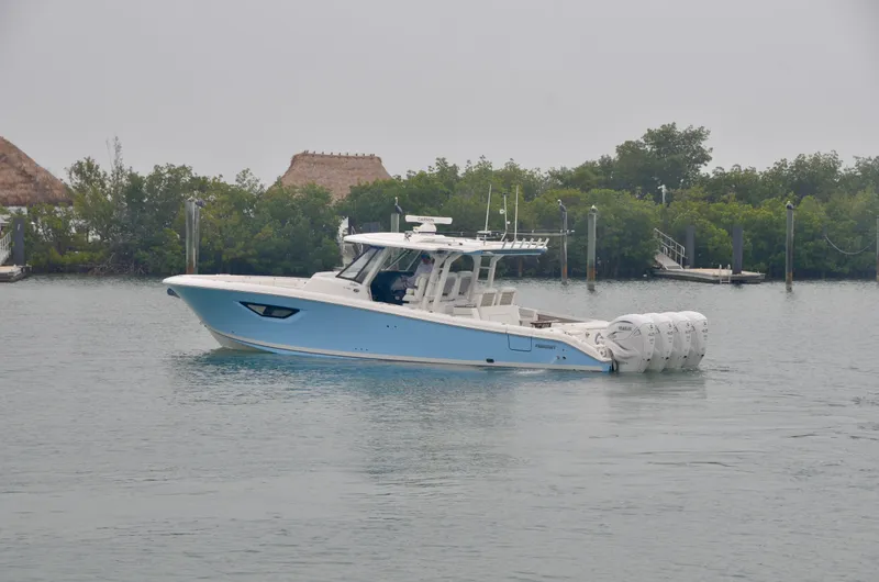 Slide: The Image of Pursuit 42 Coolatta - Profile - 2