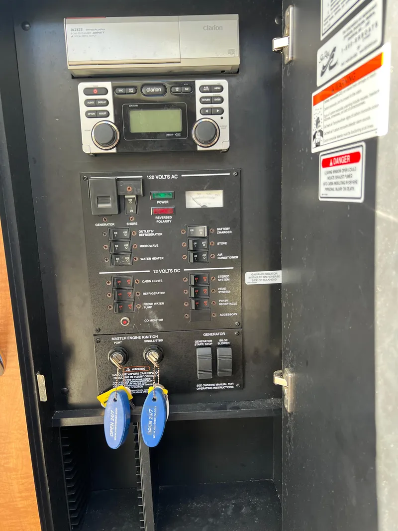 Slide: The Image of Electrical control panel of 2006 Sea Ray 290 Sundancer boat. - 34