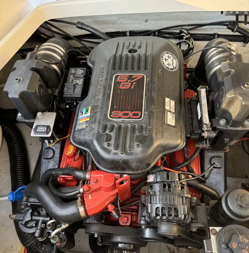 Slide: The Image of 2008 Chris-Craft Launch 28 engine, showcasing a powerful 5.7 G motor. - 20