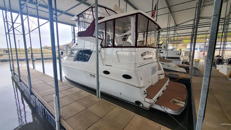 Slide: The Image of Port Stern Profile - 2