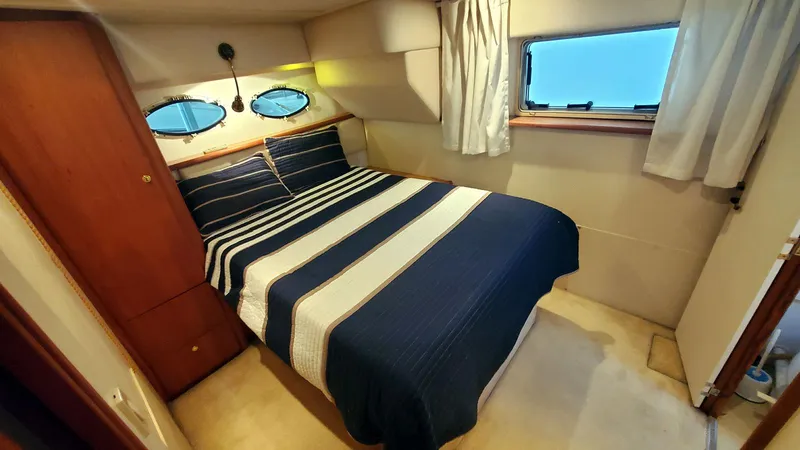 Slide: The Image of Master Stateroom - 23