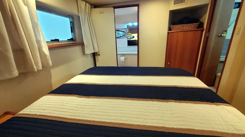 Slide: The Image of Master Stateroom Port - 24