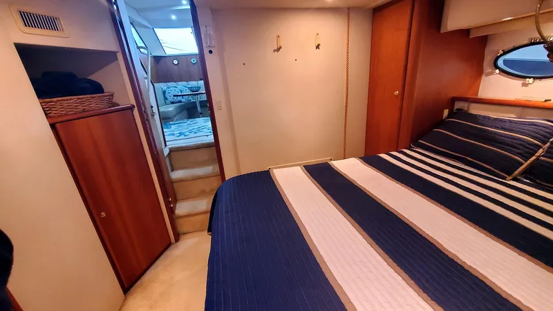 Slide: The Image of Master Stateroom Forward - 26